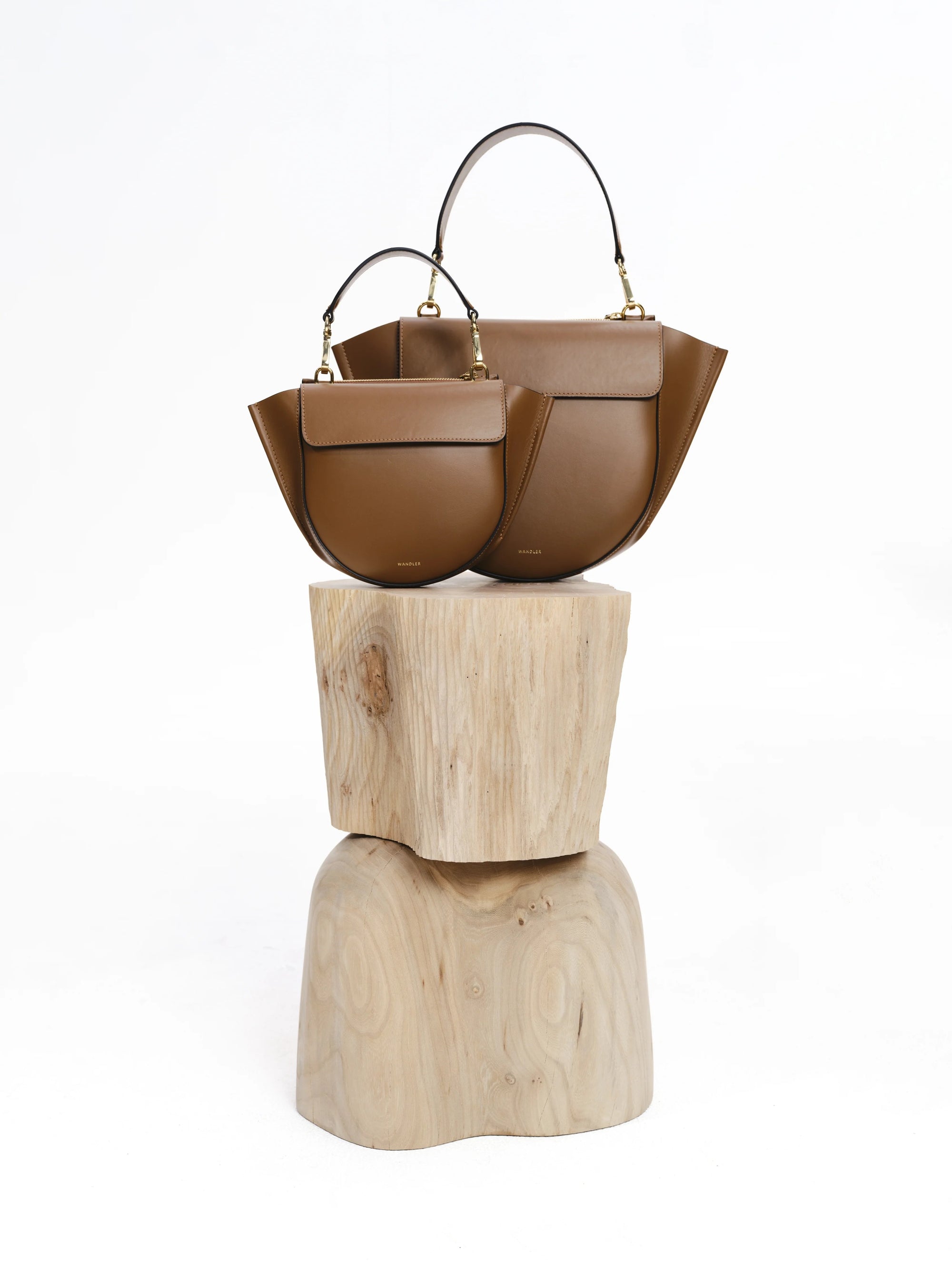 ホルテンシア ミニ ハンドバッグ - SADDLE